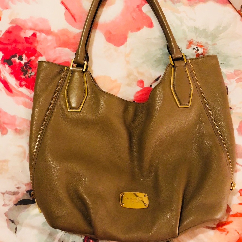 Mk purse